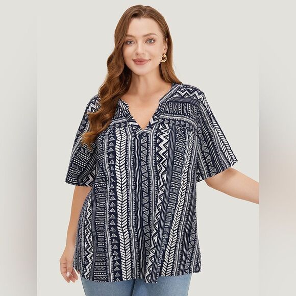 Bloomchic Geometric Print Top Navy - Picture 1 of 6